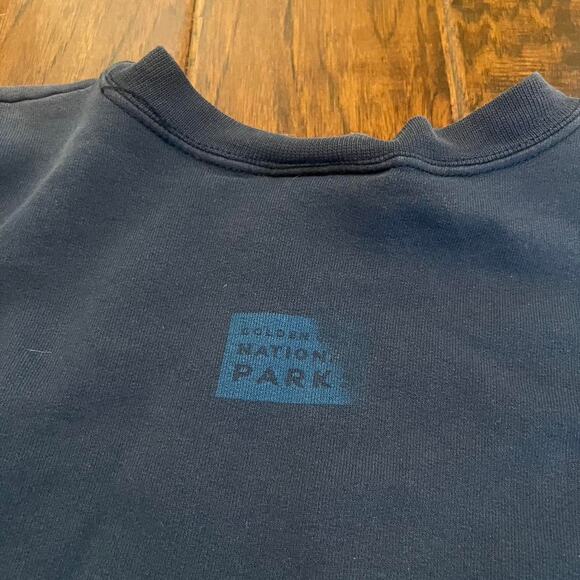 Vintage Hanes The Rock sweatshirt grunge paint markings - Picture 7 of 8